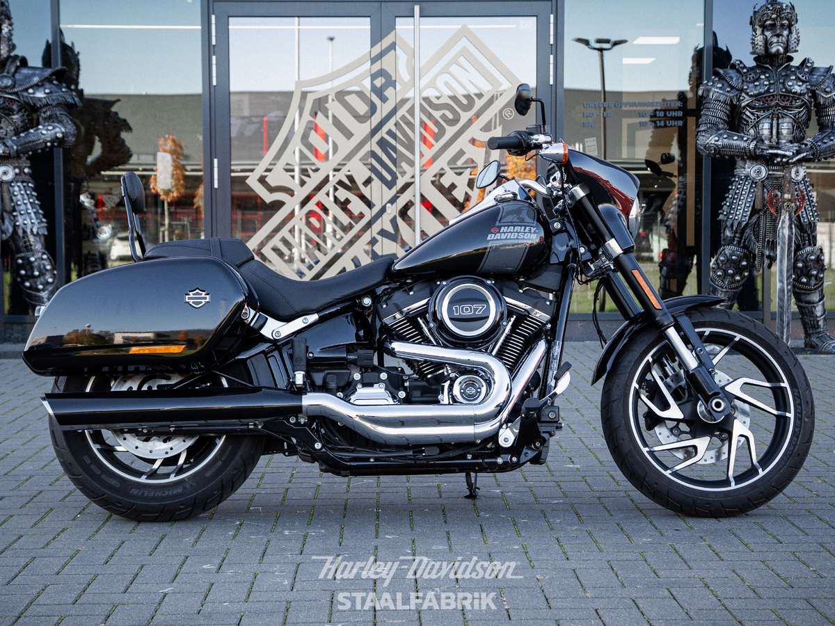 Fahrzeugabbildung Harley-Davidson FLSB Softail Sport Glide J&H SOFORT VERFÜGBAR