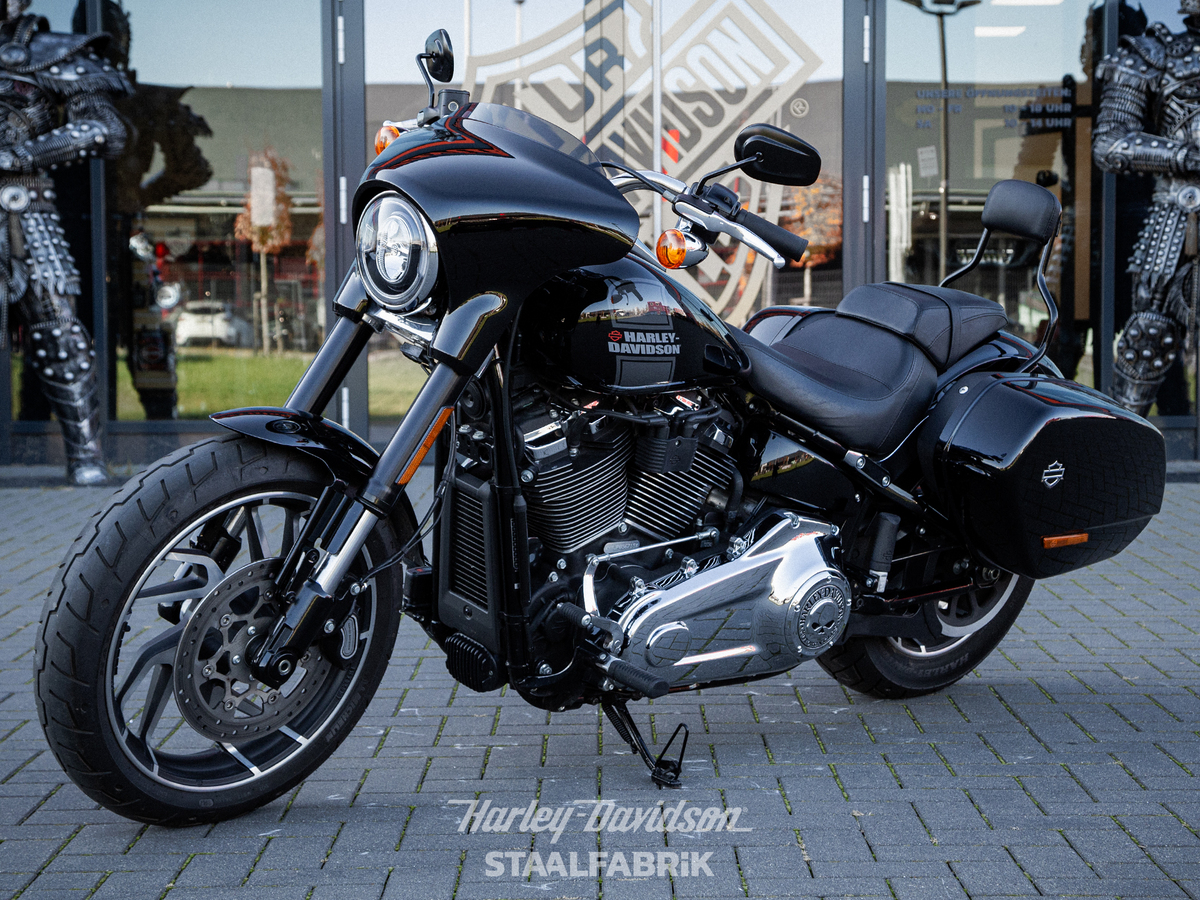 Fahrzeugabbildung Harley-Davidson FLSB Softail Sport Glide J&H SOFORT VERFÜGBAR