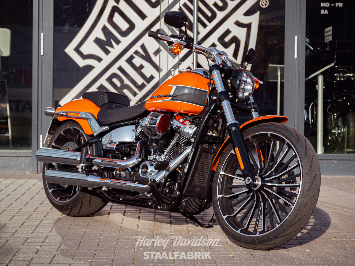 Fahrzeugabbildung Harley-Davidson FXBR Softail Breakout 117 TOP VORFÜHRMODEL