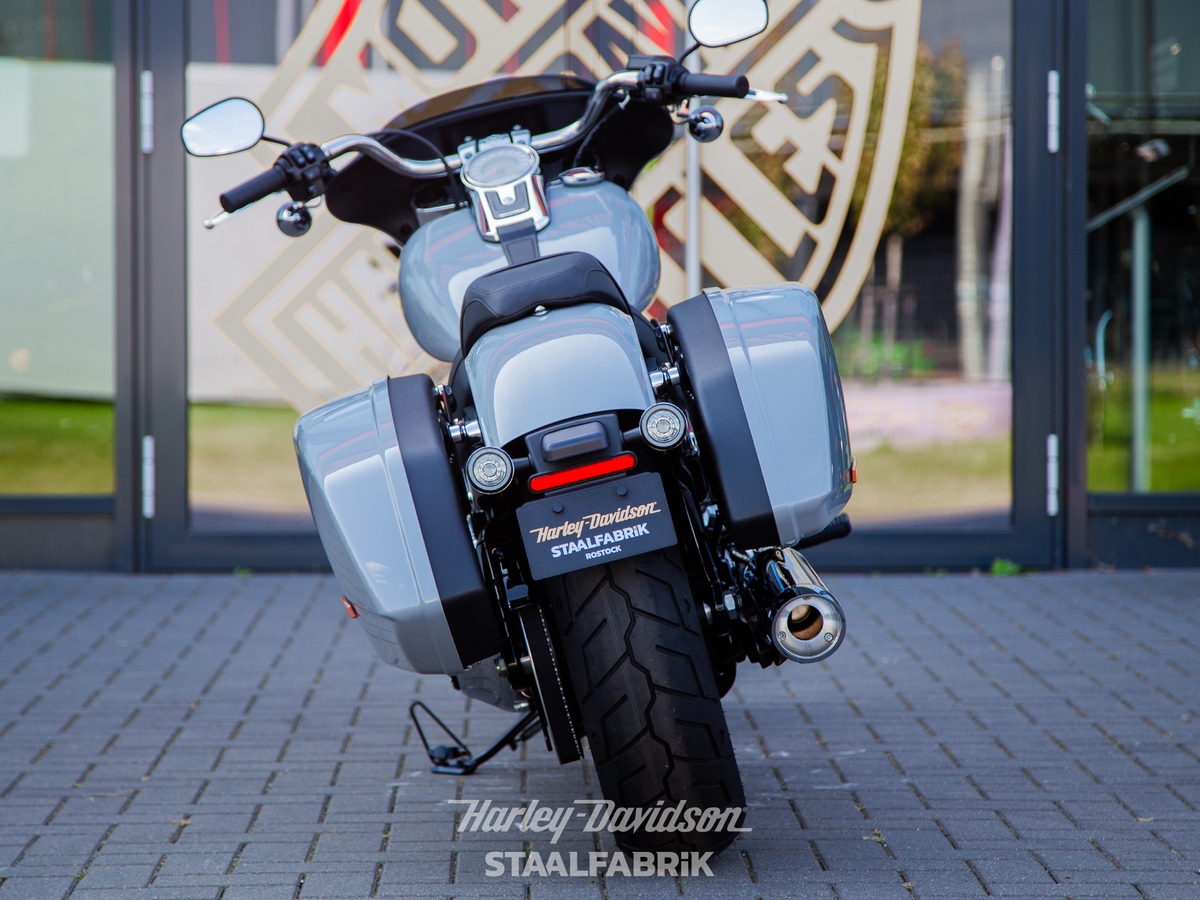 Fahrzeugabbildung Harley-Davidson FLSB Softail Sport Glide SOFORT VERFÜGBAR J&H