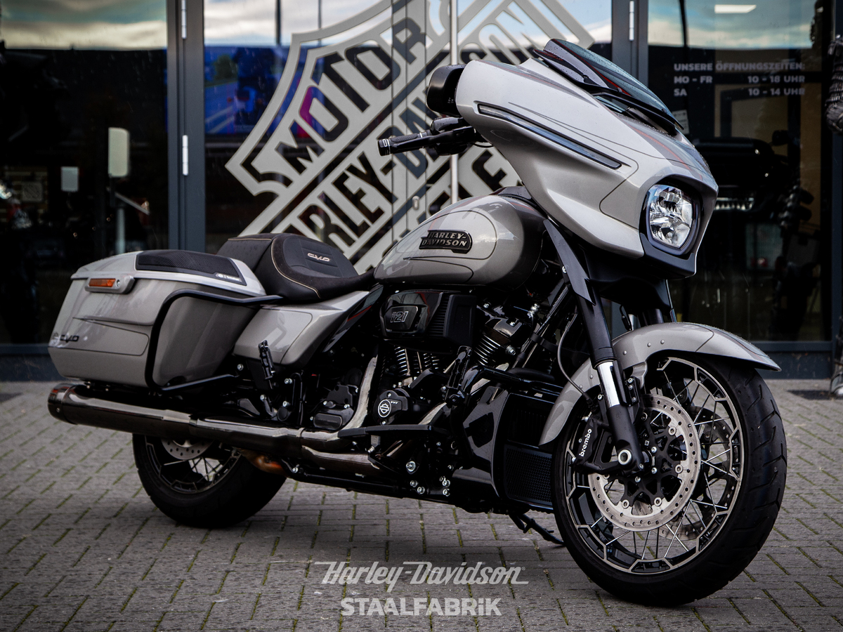 Fahrzeugabbildung Harley-Davidson FLHXSE CVO Street Glide SOFORT VERFÜGBAR