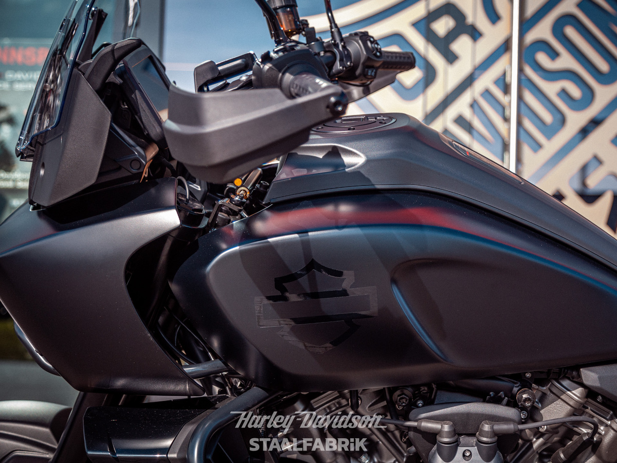 Fahrzeugabbildung Harley-Davidson Pan America 1250 Special Exklusivlack/ Akrapovic