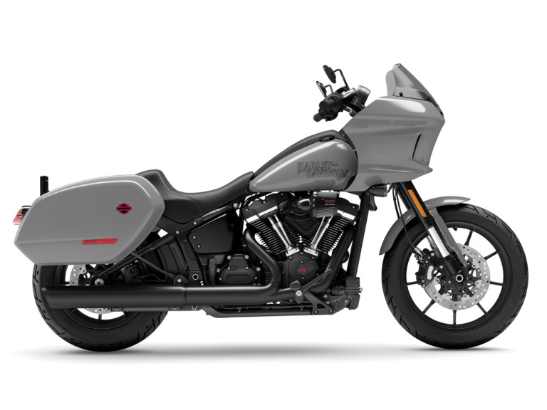 Harley Davidson CVO - Die Speerspitze der Ingenieurskunst 29 Harley-Davidson FXLRST Low Rider ST 117 TOP VORFÜHRMODEL