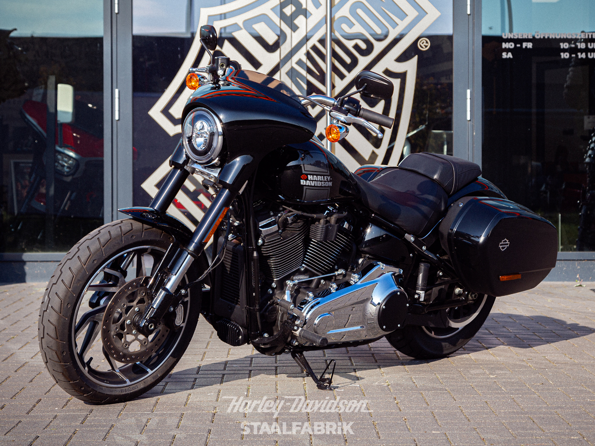 Fahrzeugabbildung Harley-Davidson FLSB Softail Sport Glide TOP VORFÜHRMODEL