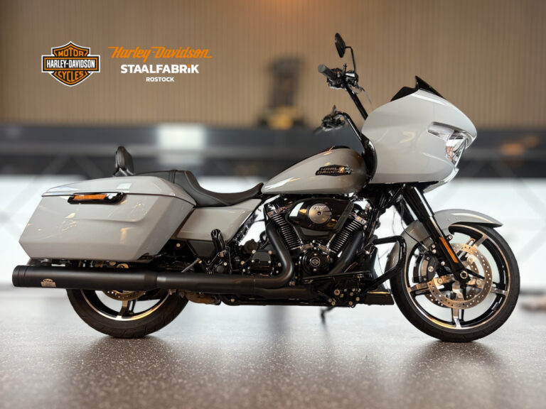 Harley-Davidson FLTRX Road Glide 117 inkl. Jekill & Hyde