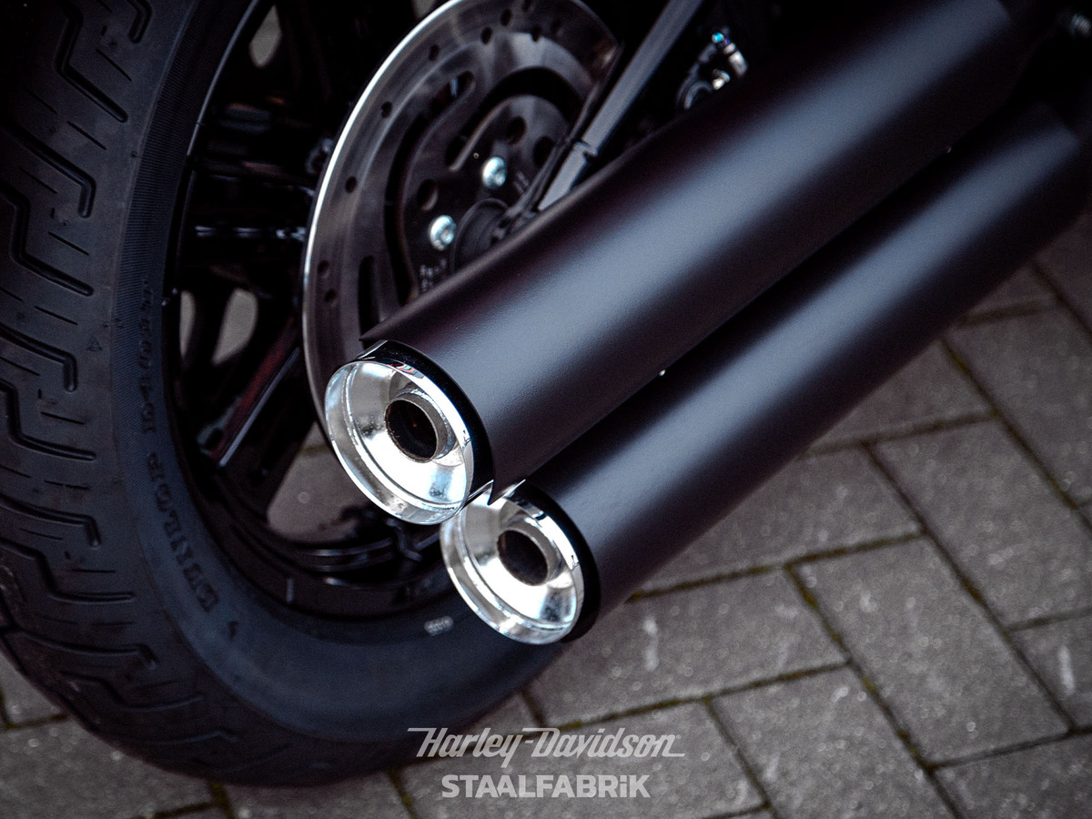 Fahrzeugabbildung Harley-Davidson FXBBS Softail Street Bob 114 TOP VORFÜHRMODEL